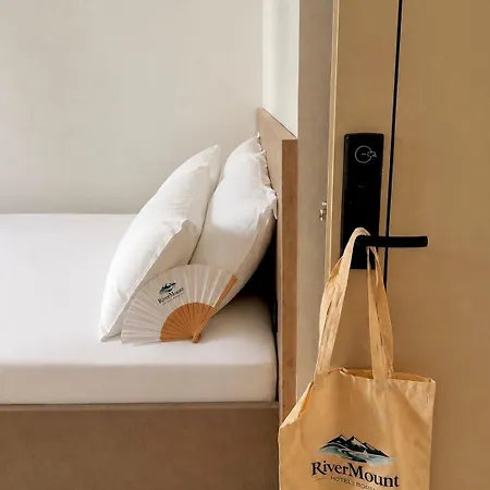 فندق Rivermount